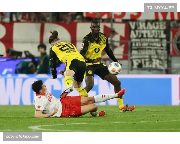 德甲计划在下赛季启用新型足球，内部传感器可收集更多数据